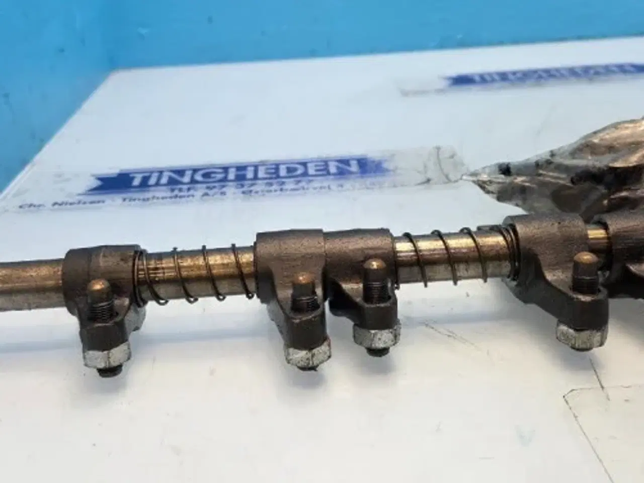 Billede 2 - John Deere  6068   Vippeaksel  RE536260