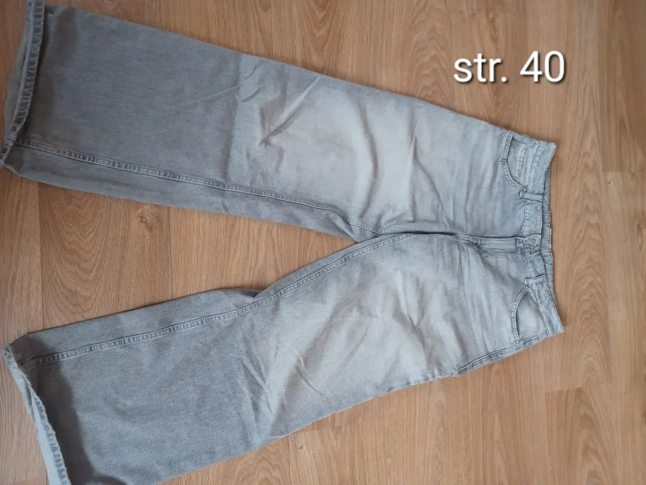 Billede 2 - Stor pose med ca 29 stykker tøj