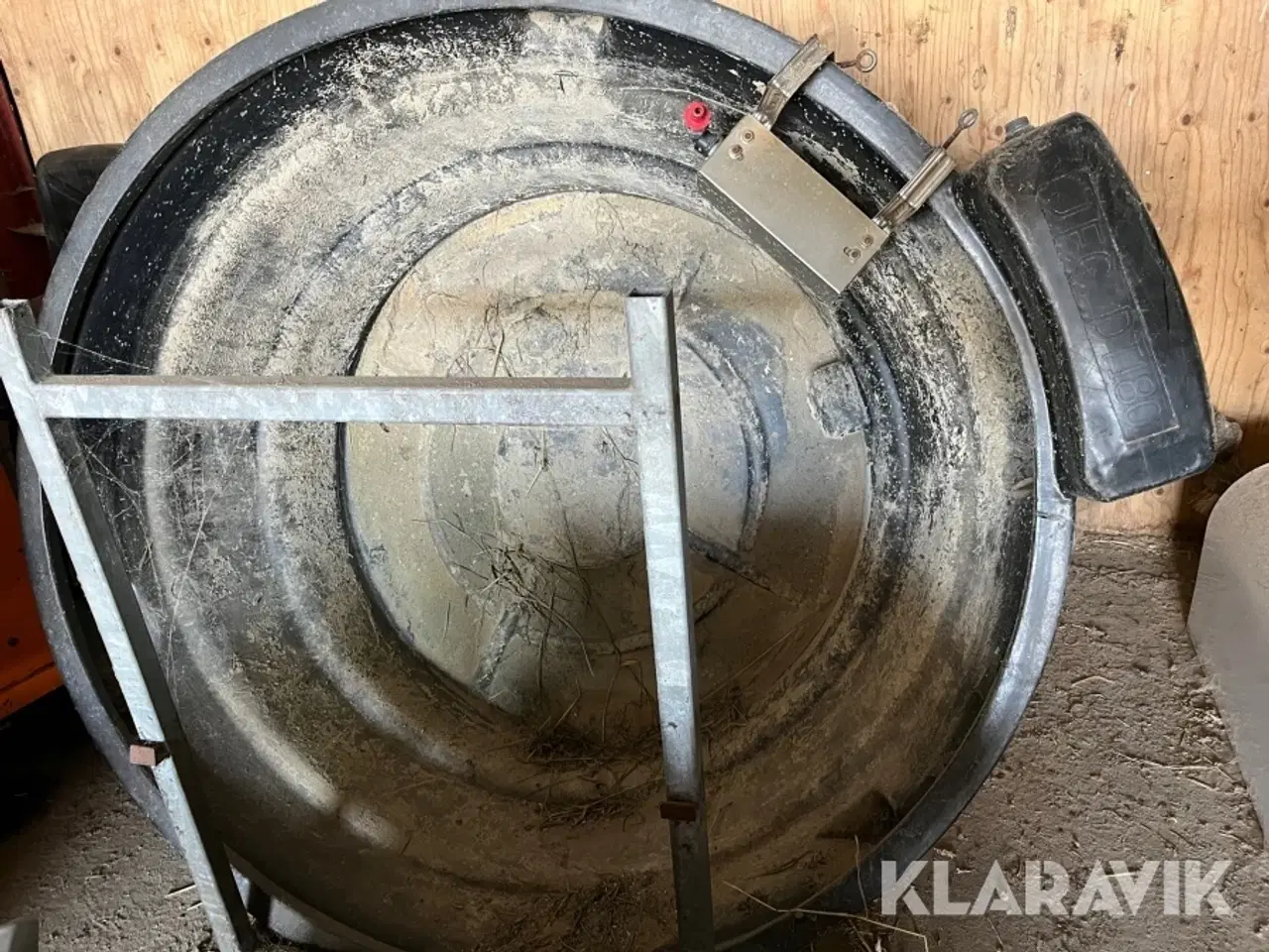 Billede 1 - Vandtru J.F.C DT180