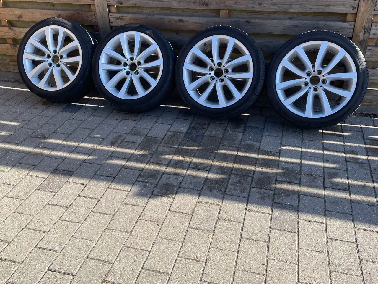 Billede 3 - 19” Original BMW 5 serie fælge med dæk
