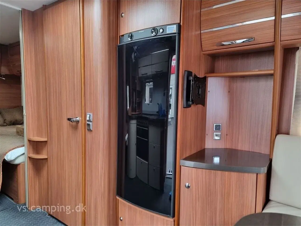 Billede 5 - 2012 - Adria Alpina 563 UL   VELHOLDT VINTERVOGN MED RUNDSIDDEGRUPPE I LÆDER