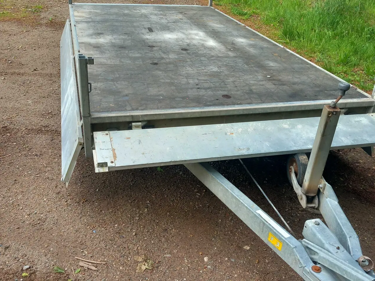 Billede 3 - Nysynet 2500kg. Boogie trailer sælges 