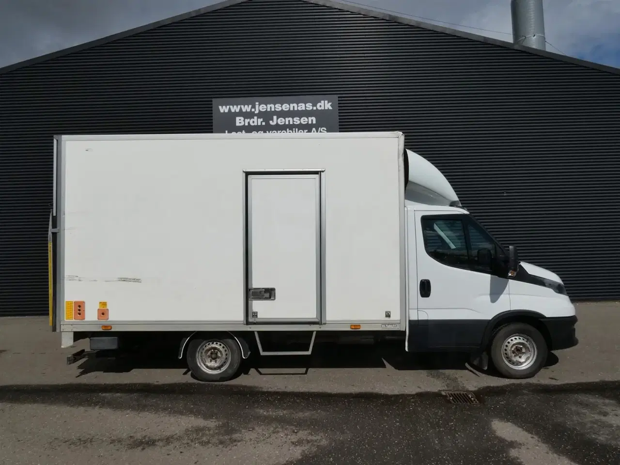 Billede 2 - Iveco Daily 35S14 3750mm 2,3 D 136HK Ladv./Chas. 8g Aut.