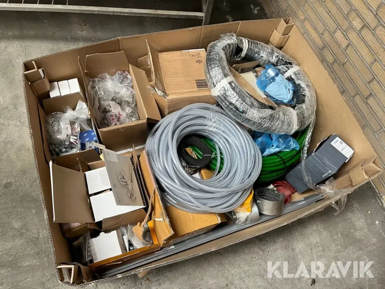 Billede 1 - Lot - slanger, vvs, unidrain, fittings og øvrigt