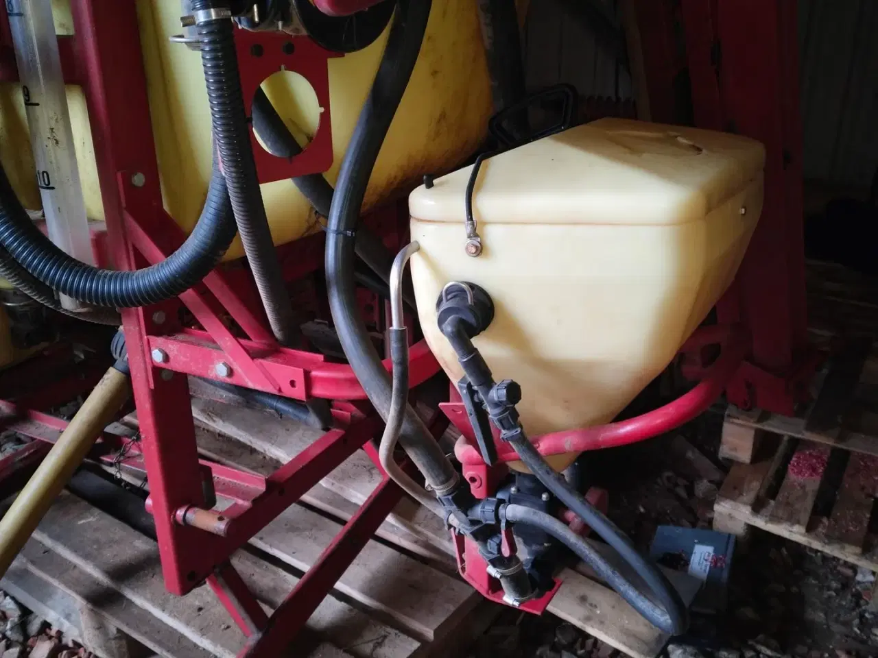 Billede 5 - Hardi Master 12 m  1000 liter skal synes