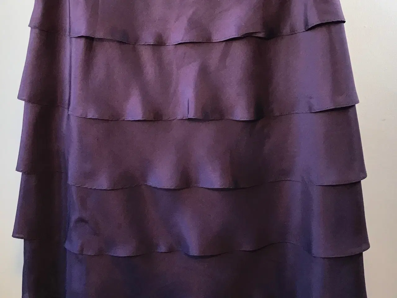 Billede 1 - Hugo Boss, nederdel, str 40