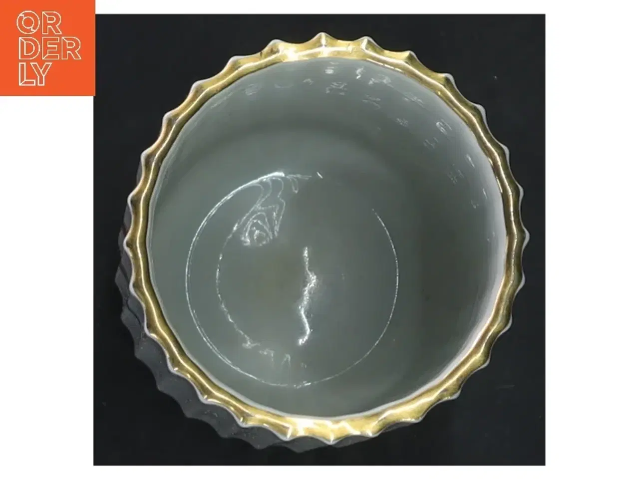 Billede 2 - Lyngby vase med blomstermotiv (str. 12 cm)