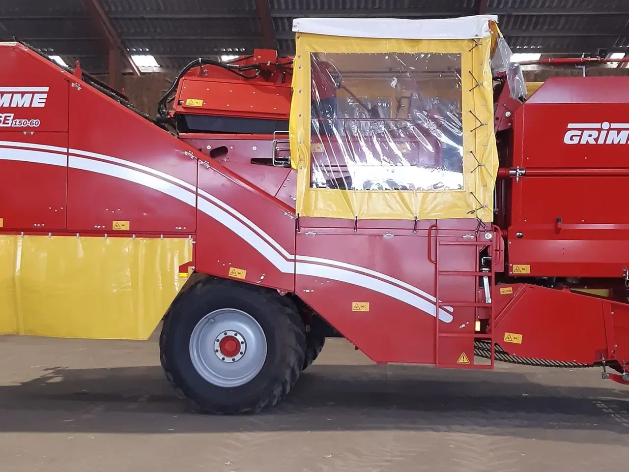 Billede 2 - Grimme SE 150-60 UB XXL Ny maskine årg. 2025 kun kørt 129 ha med hjultræk og ekstra bredde rensebånd.