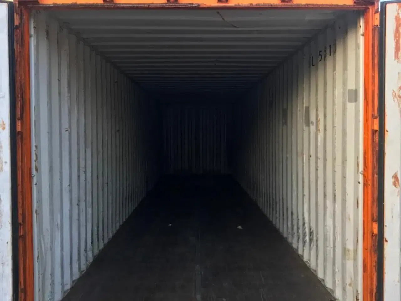 Billede 4 - 40 fods container ( billig ) ID: HLXU 521317-1