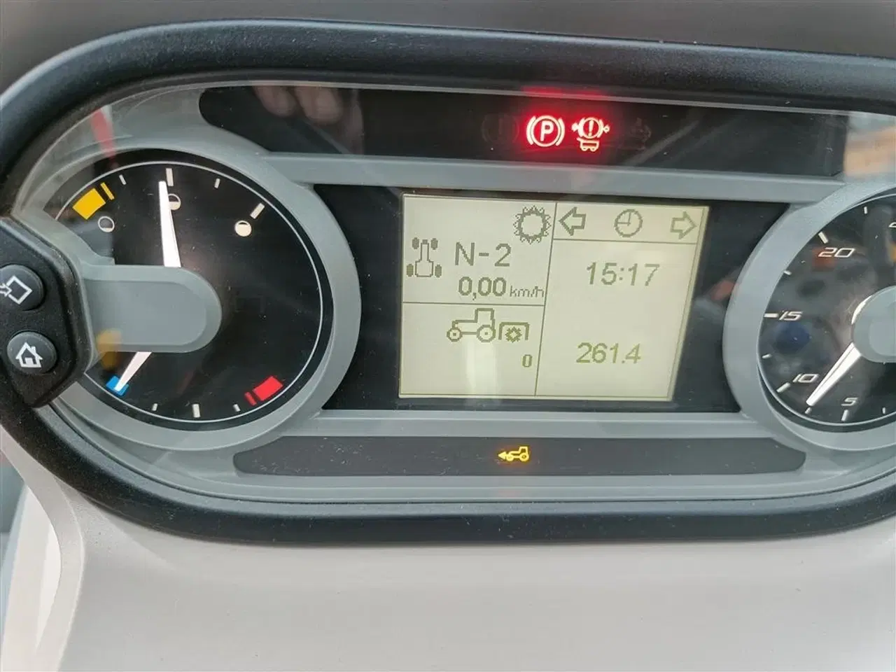 Billede 17 - McCormick X6.135 med M 30im frontlæsser (DEMO/leje traktor)