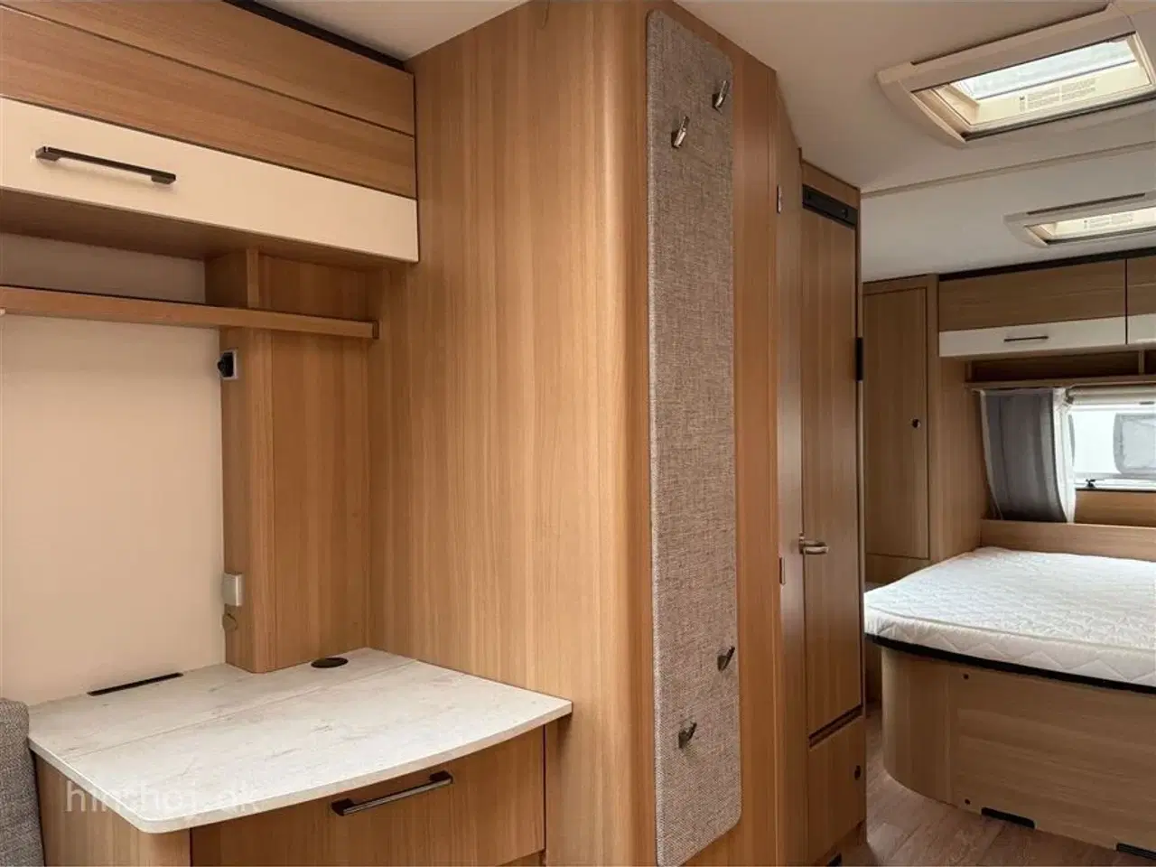 Billede 6 - 2021 - LMC Style 450 D   Lækker vogn med fritstående dobbeltseng fra Hinshøj Caravan A/S