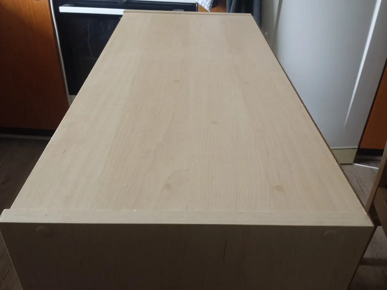 Billede 4 - Lav reol, lys