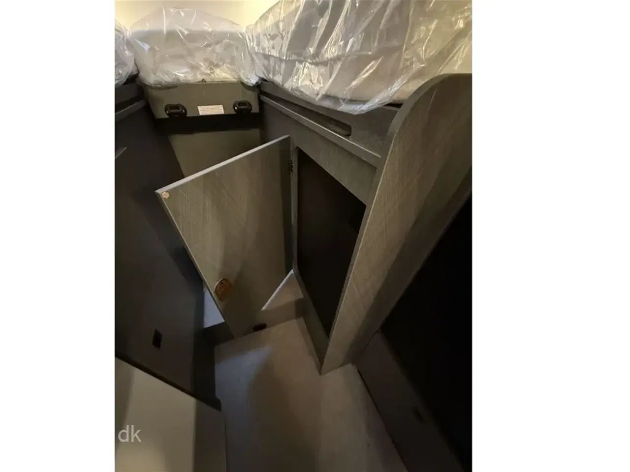 Billede 14 - 2026 - Etrusco V 6.8 SCF Scandic Edition Aut.   Lækker Autocamper med automatgear og face to face siddegruppe fra Hinshøj Caravan.