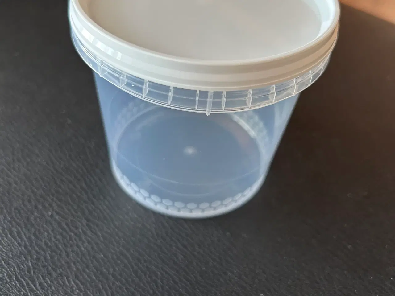 Billede 1 - Plastbæger med låg - 450g bæger til honning