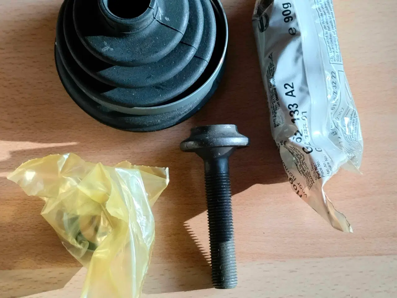 Billede 2 - Audi 80 original drivakselmanchet - 893 498 203 B