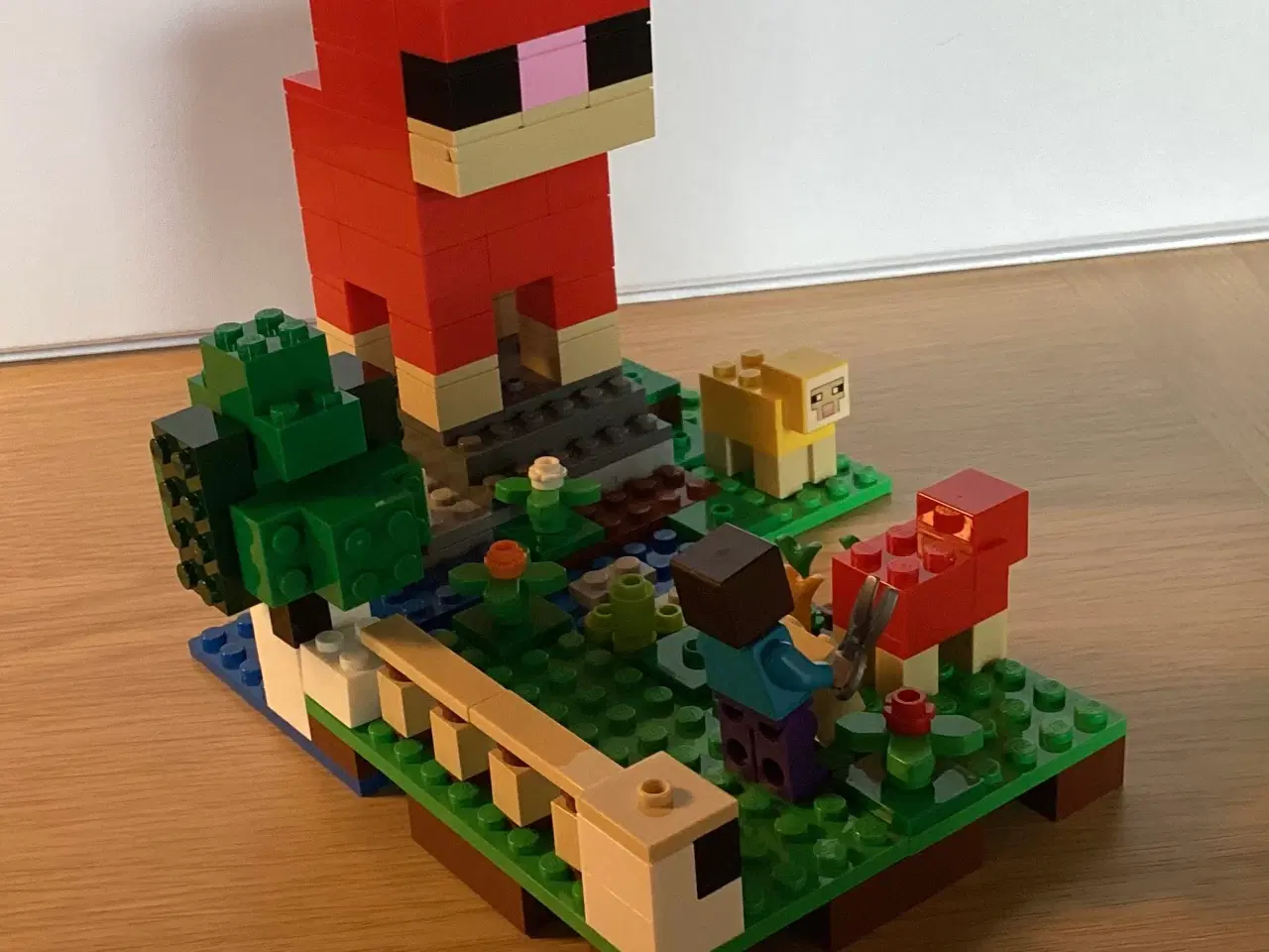 Billede 4 - Lego Minecraft nr. 21153 Uldfarmen, udgået