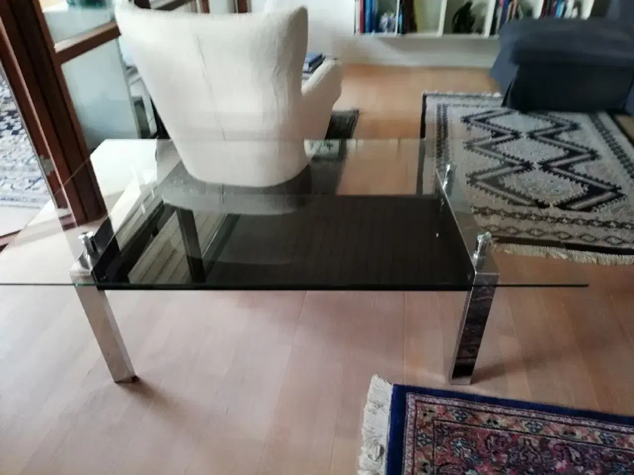 Billede 1 - Sofabord , glas med tidsskrifthylde