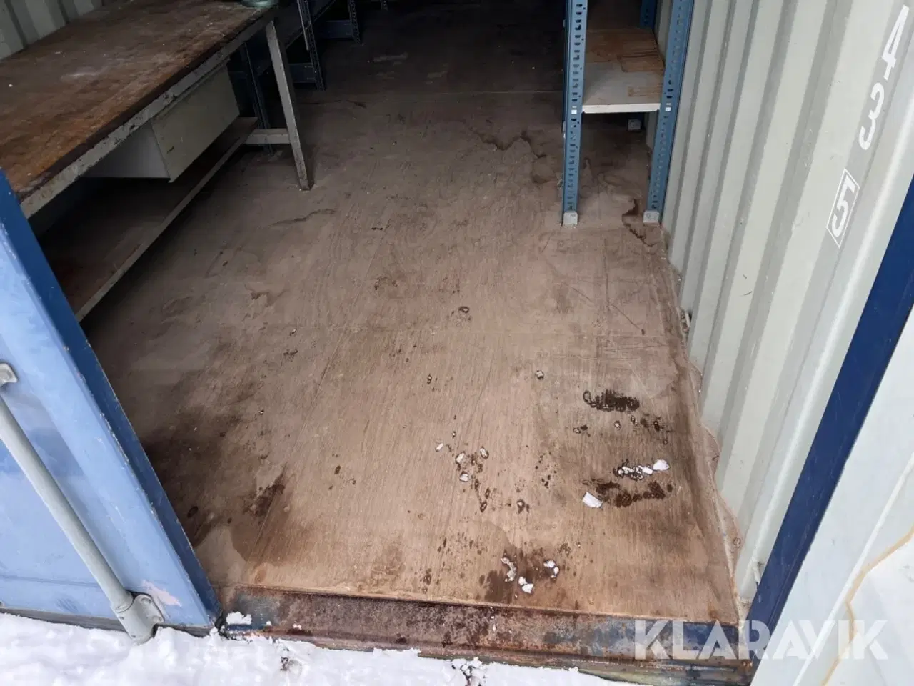 Billede 6 - 20 fods container med reoler og arbejdsbord