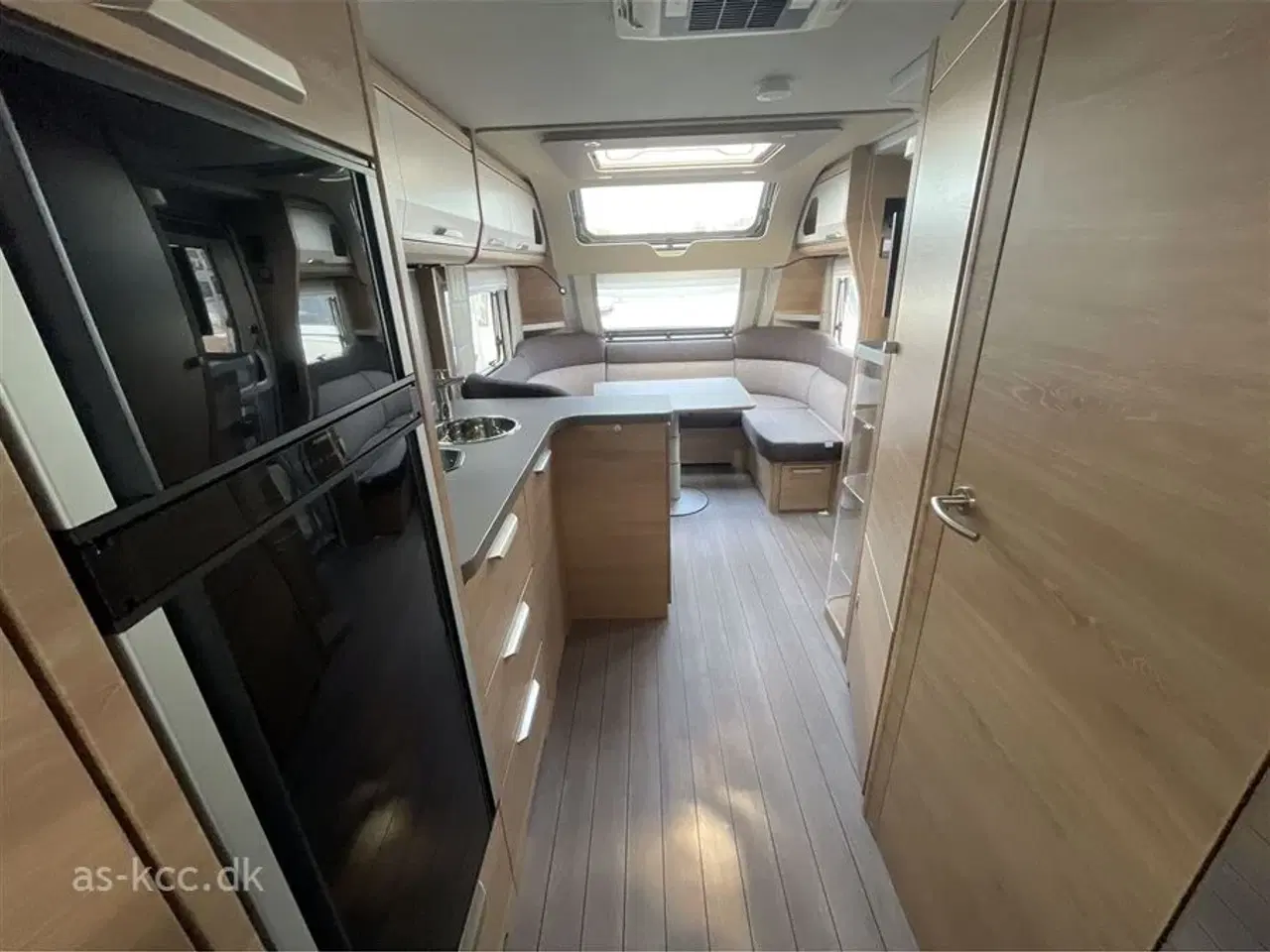 Billede 12 - 2024 - Knaus Südwind 650 UX 60 YEARS   Knaus Sudwind 650 UX  60 Years  Alde Centralvarme