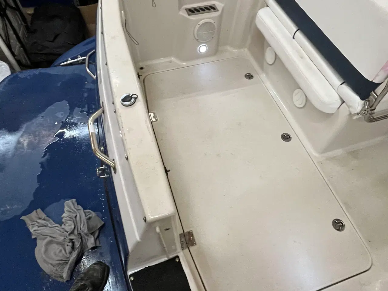 Billede 6 - Motorbåd Glastron GS249