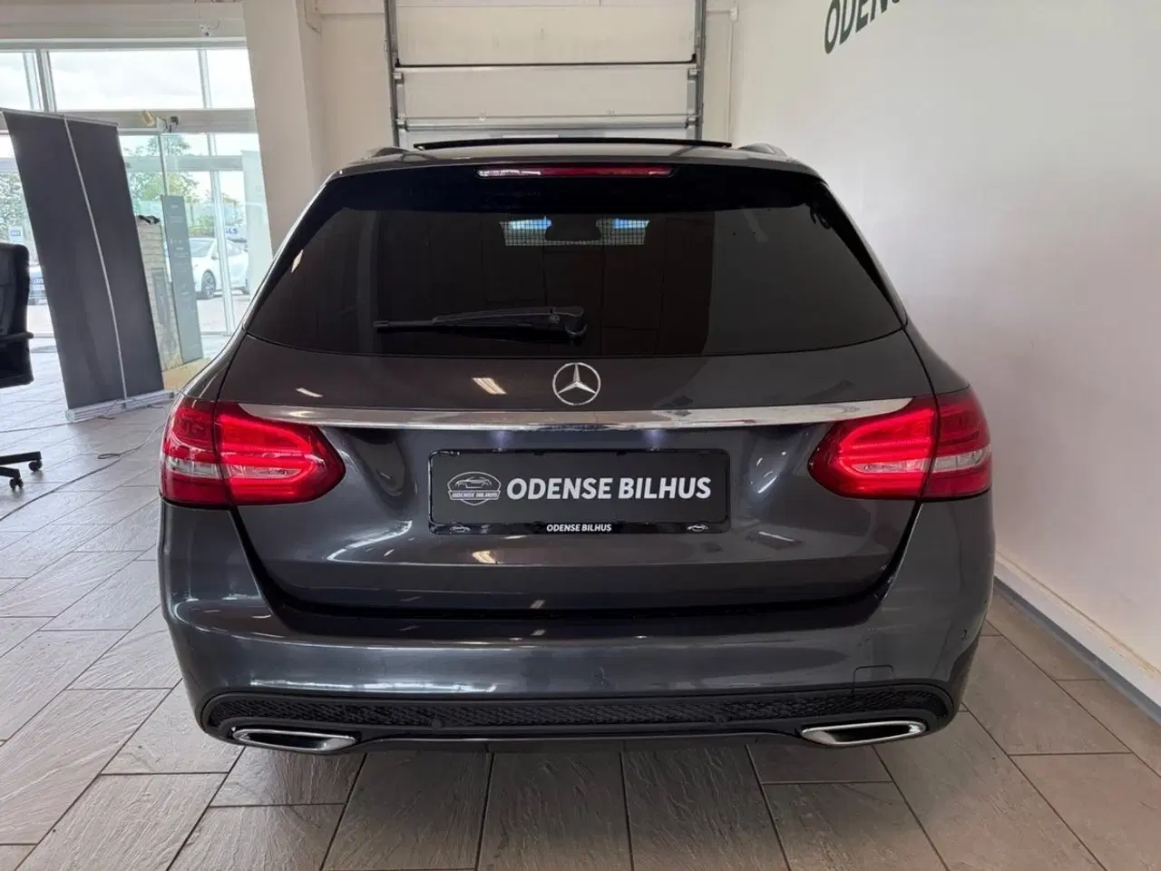 Billede 5 - Mercedes C220 d 2,2 AMG Line stc. aut.