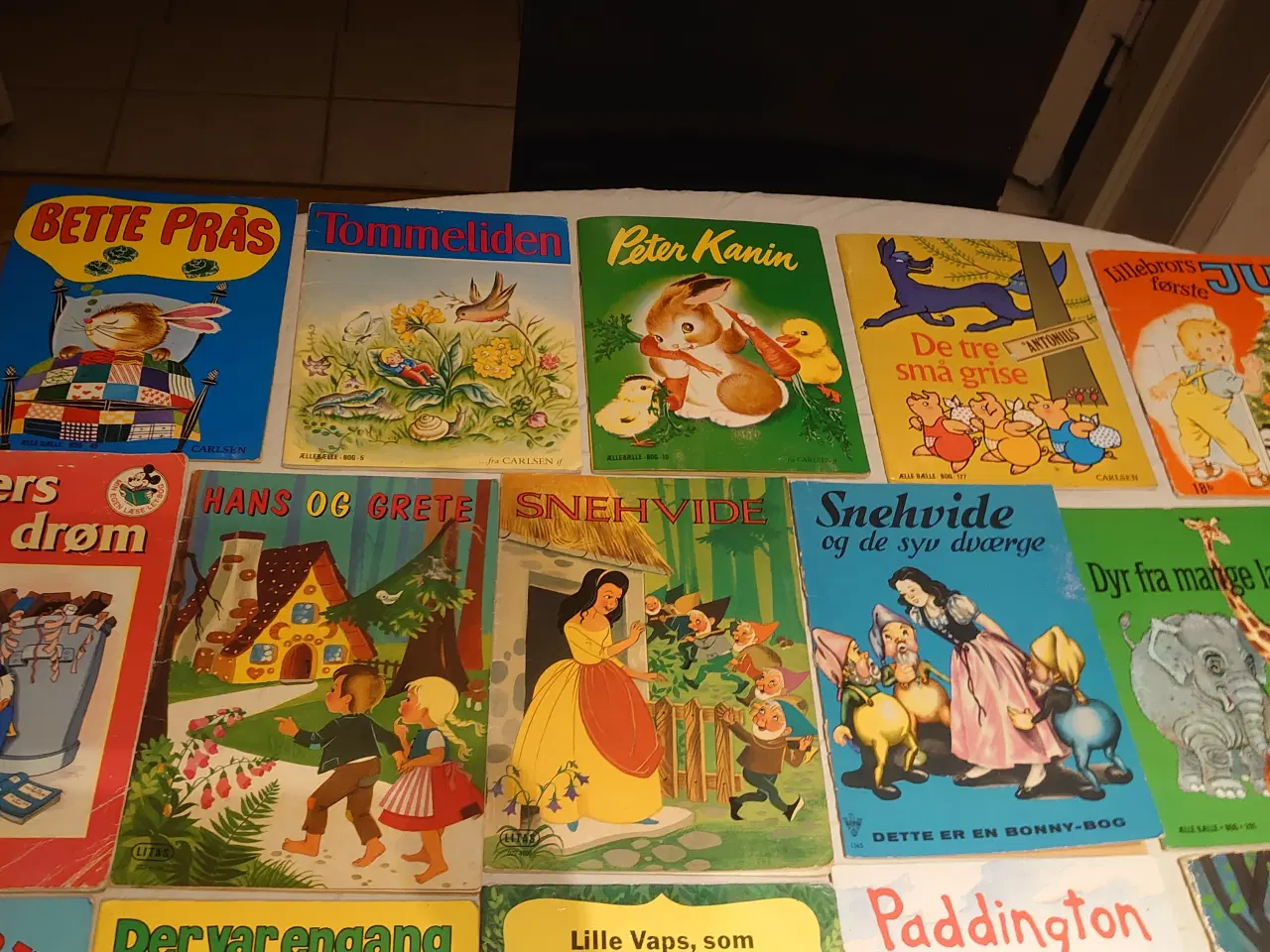 Billede 2 - 58 stk børnehæfter. Ællebælle hæfter mm.