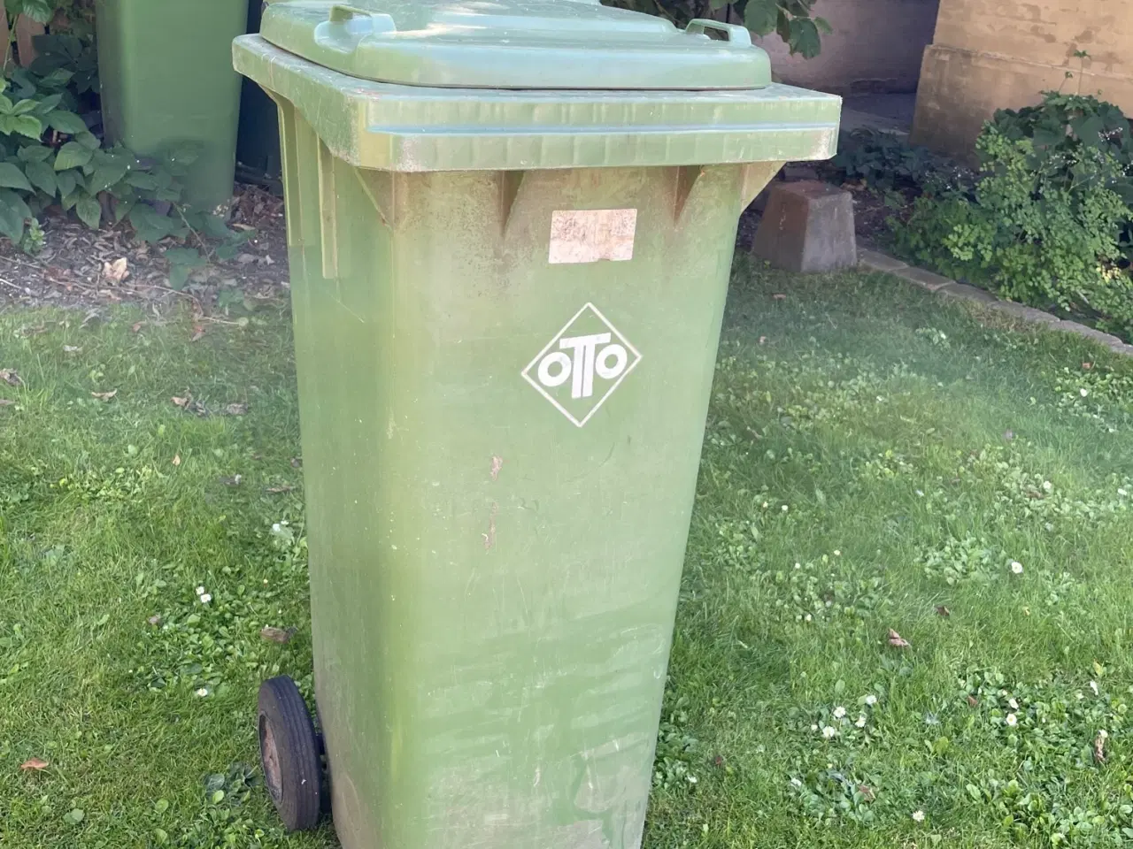 Billede 6 - Affaldscontainer 140 liter 2 stk. sælges