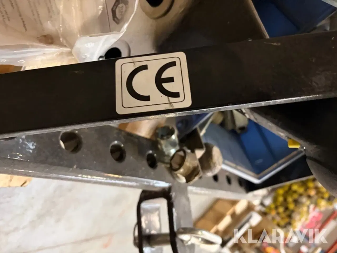 Billede 7 - Lot - kugletræk, brønddæksel og dele til fræser og flishugger