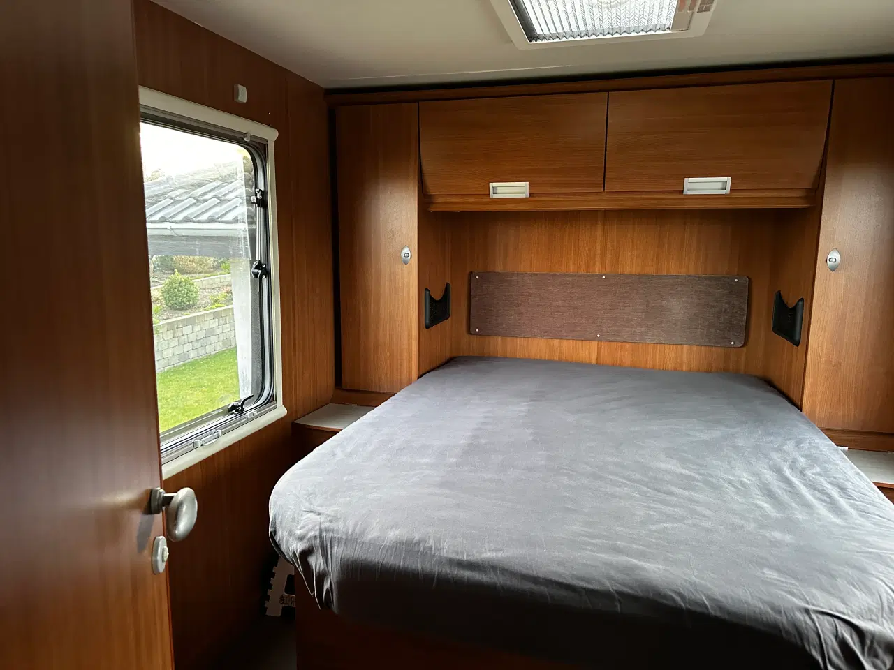 Billede 10 - Velholdt helintegreret ITINEO MB740 autocamper