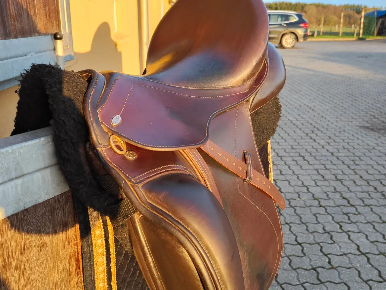 Billede 3 - Dressur sadel kentaur Electra, brun 