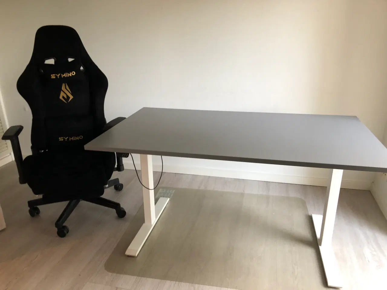 Billede 1 - Gamer stol hæve,sænke bord 