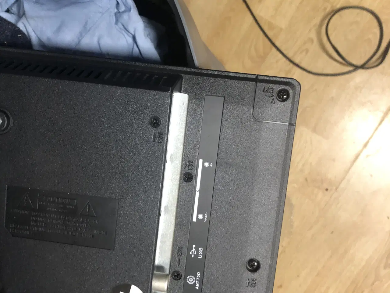 Billede 5 - Tv med fjernbetjening