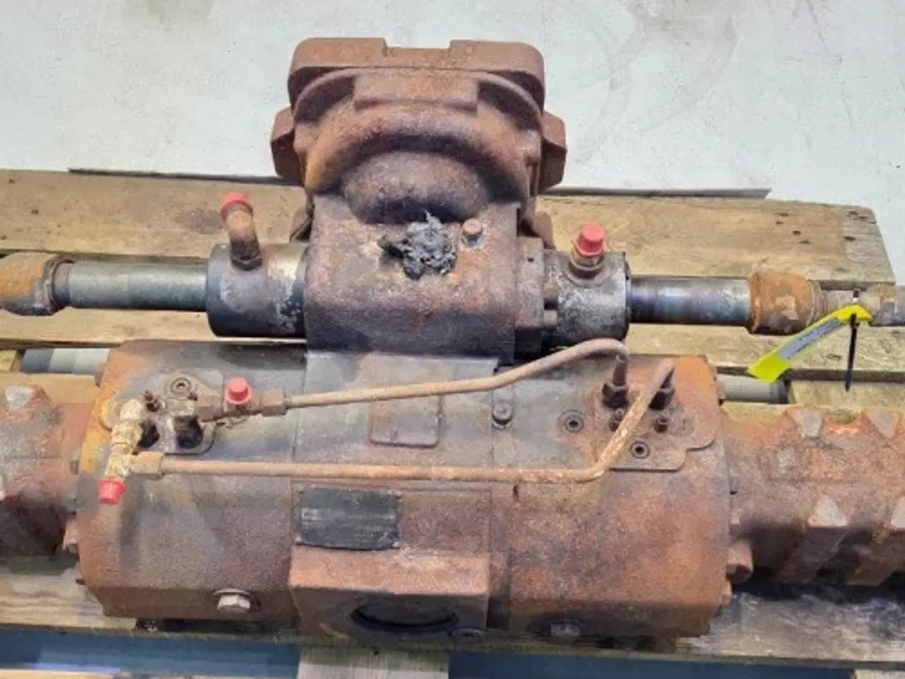Billede 18 - Bobcat T2556 Foraksel 78201.1