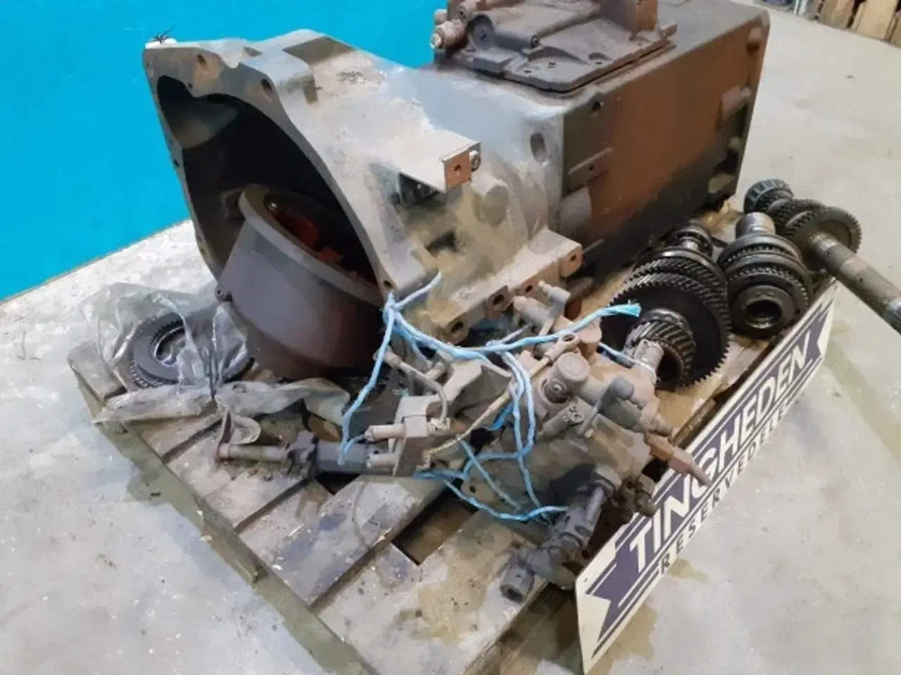 Billede 2 - New Holland 8260 Gearkasse