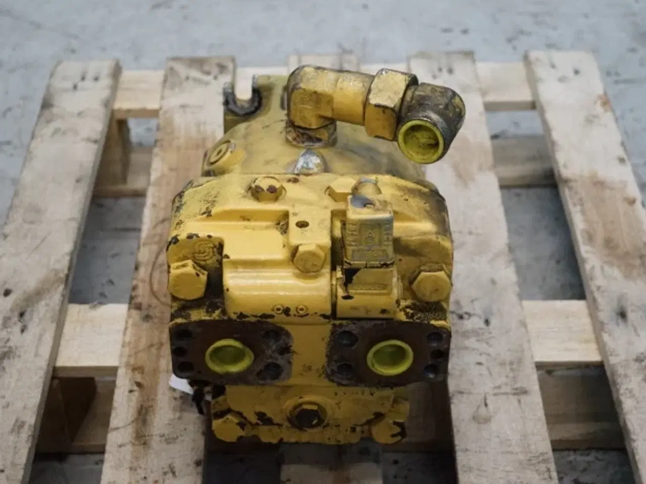 Billede 5 - New Holland TX68 Hydrostatmotor 89508952