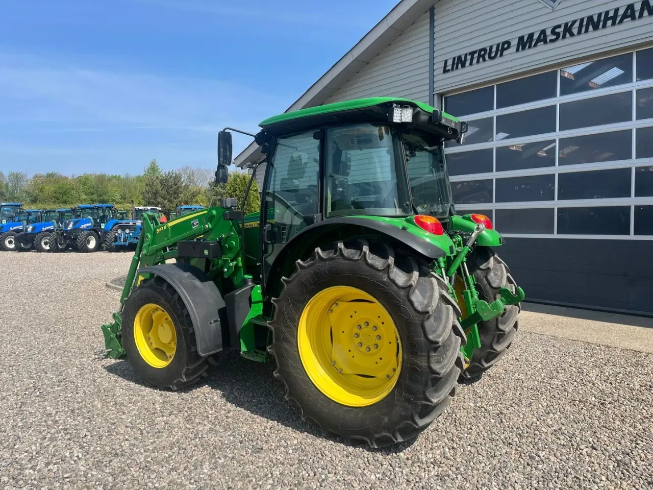 Billede 3 - John Deere 5115M Med frontlæsser, som ny