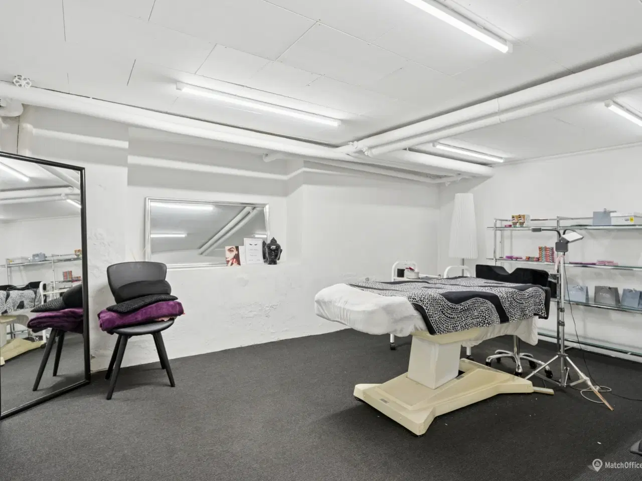 Billede 10 - Optimal eksponering midt på Jægersborg Allé