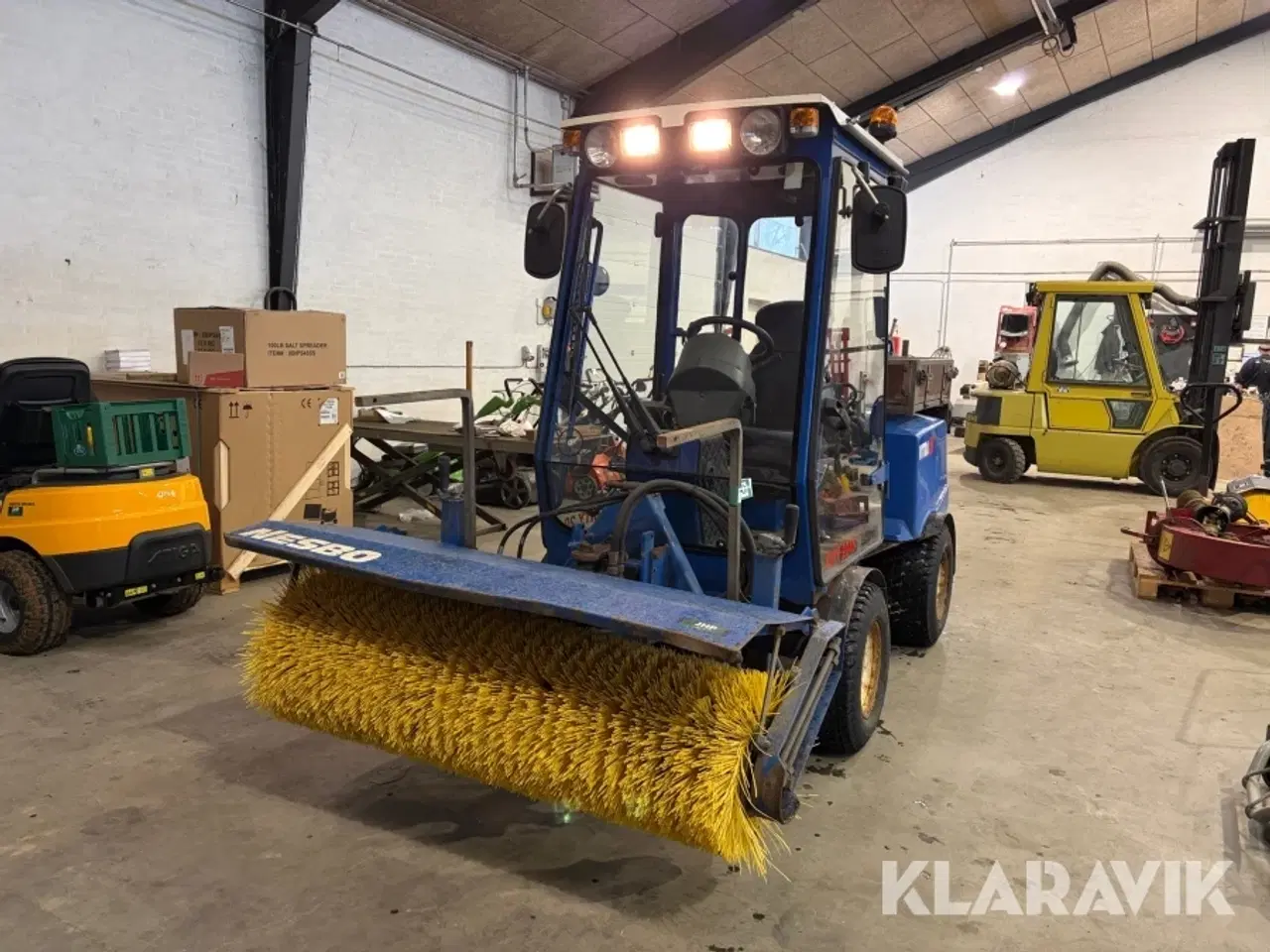 Billede 9 - Fejemaskine Vitra City 2045 med kost