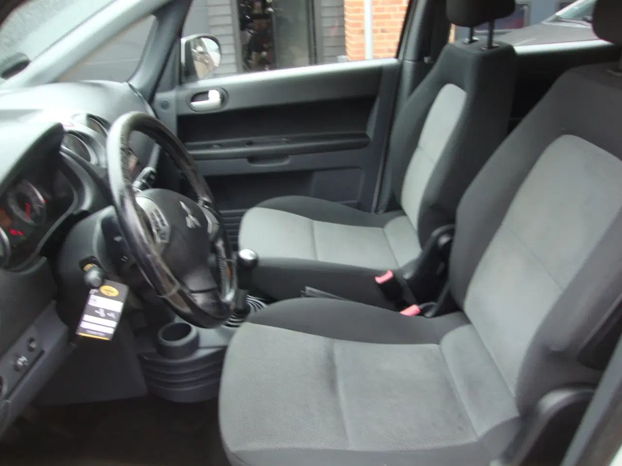 Billede 8 - Mitsubishi Colt 1,1 Invite ClearTec