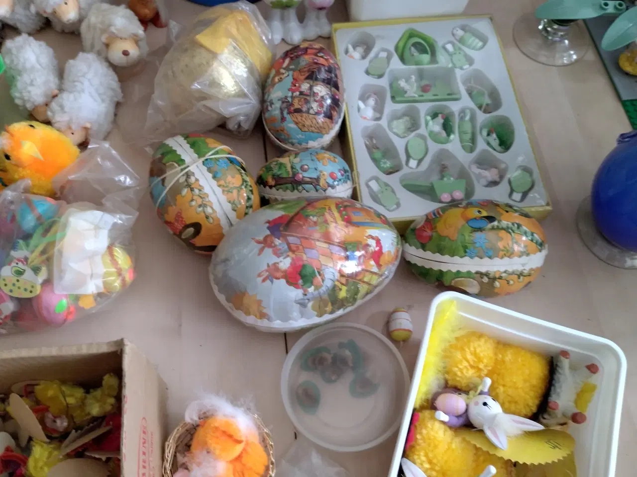Billede 3 - Stor Samling af ældre Påskepynt