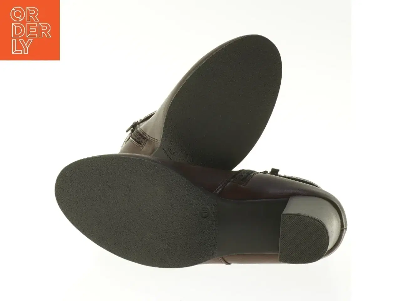 Billede 3 - Brune støvletter med remmen fra Graceland (str. 39 )