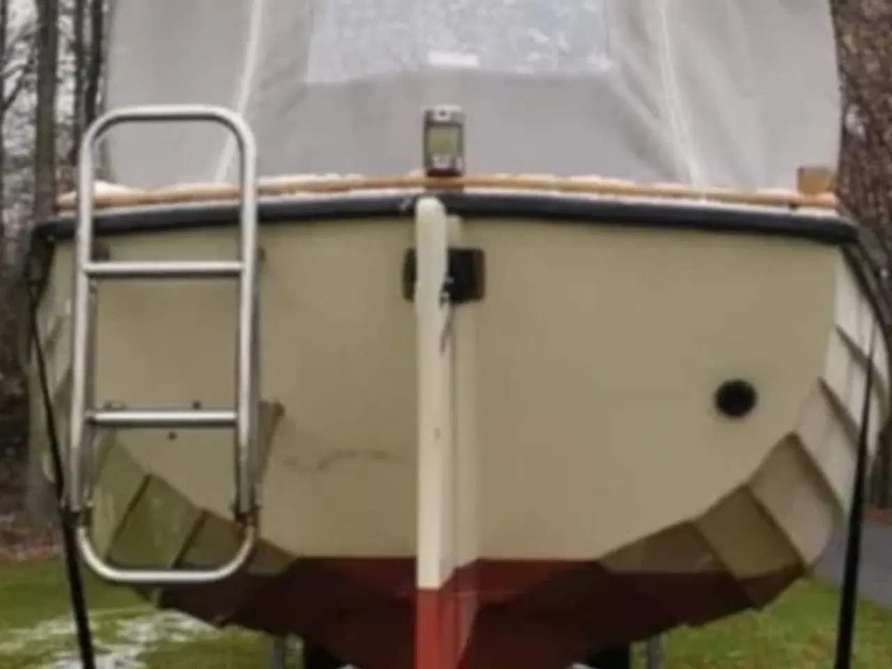 Billede 7 - Motorbåd med kabine 18 fod med seng og trailer