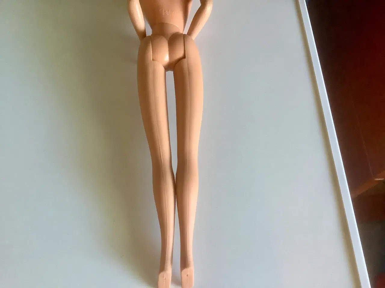 Billede 8 - Petra dukke med tøj.