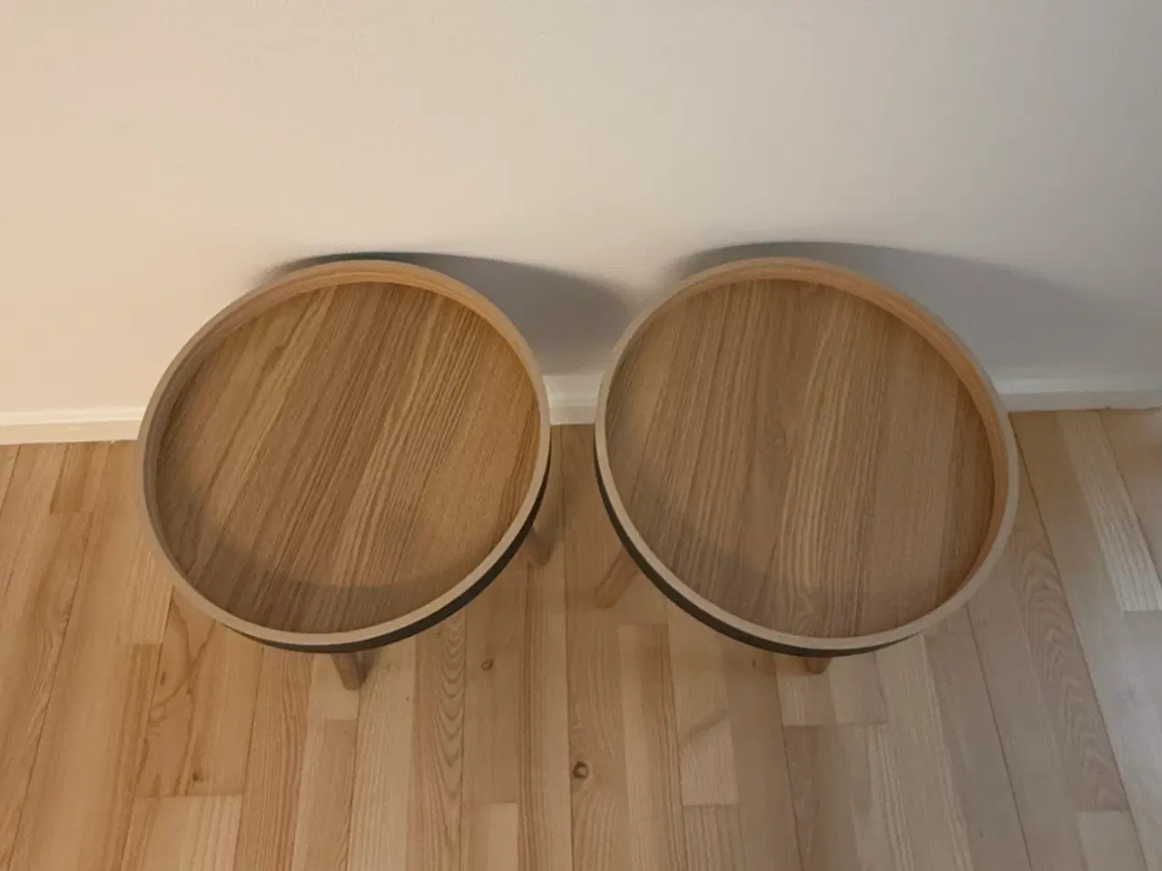 Billede 3 - Set of 2 Bedside Tables – Great Condition