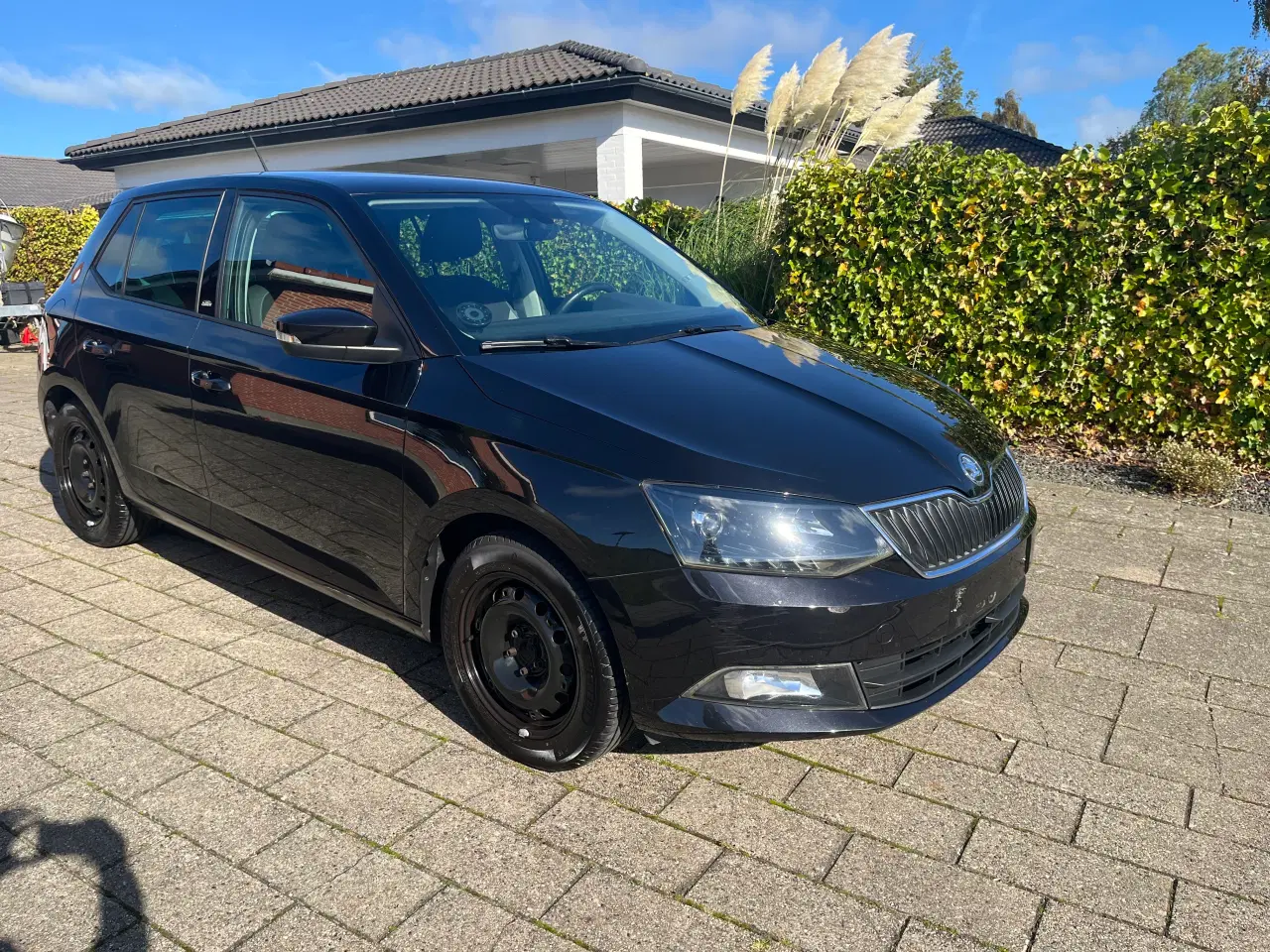 Billede 2 - Skoda Fabia benzin kørt 110.000km 