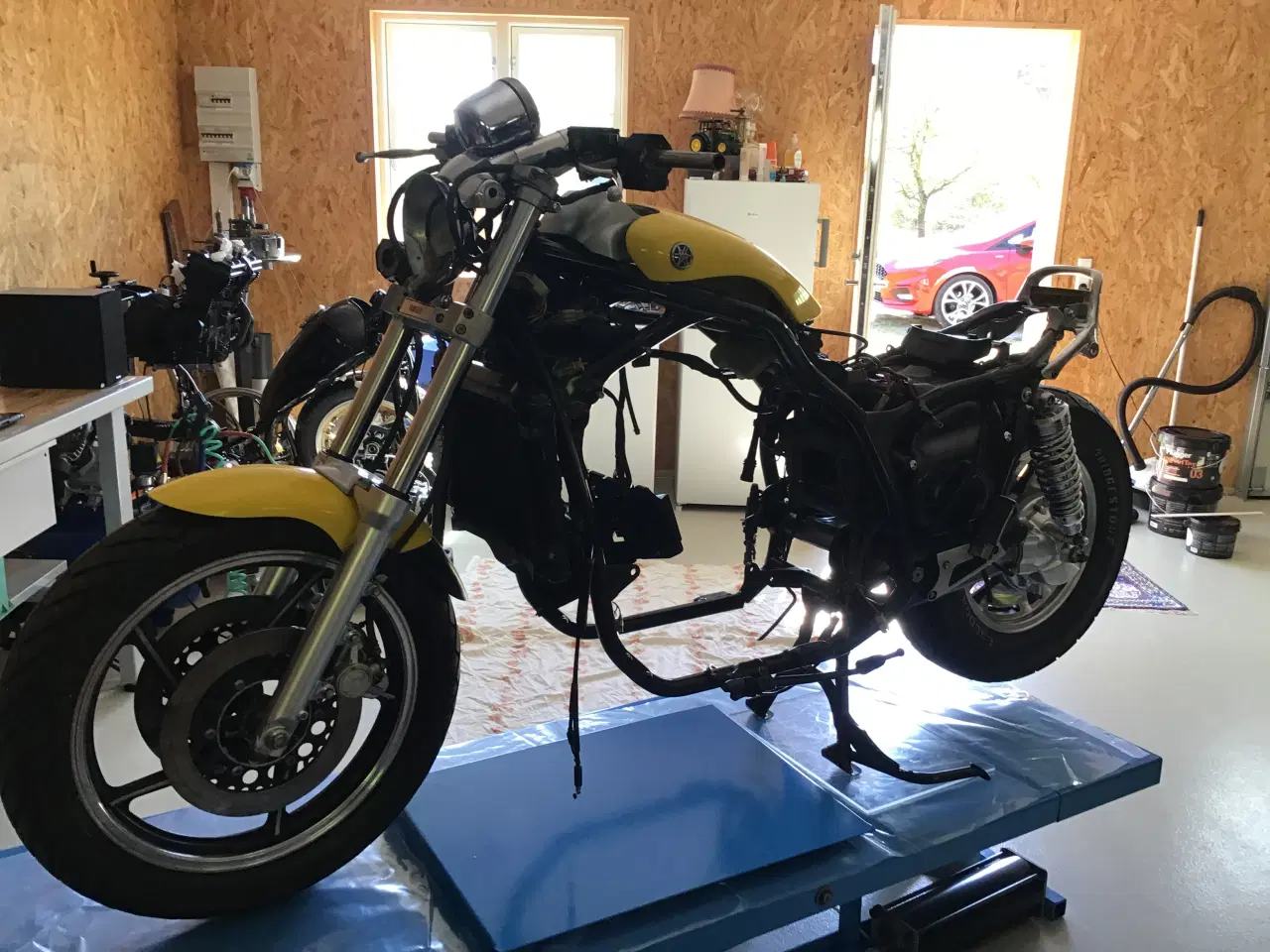 Billede 2 - Yamaha V-Max 1200 projekt u/afg årg 89