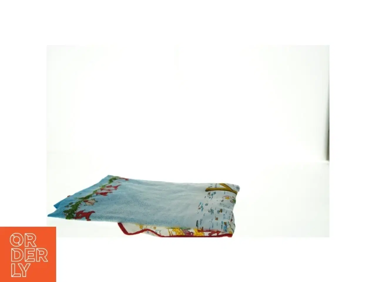 Billede 3 - Juledug  med nisseprint (str. 170 x 130 cm)fra Dalls varehus