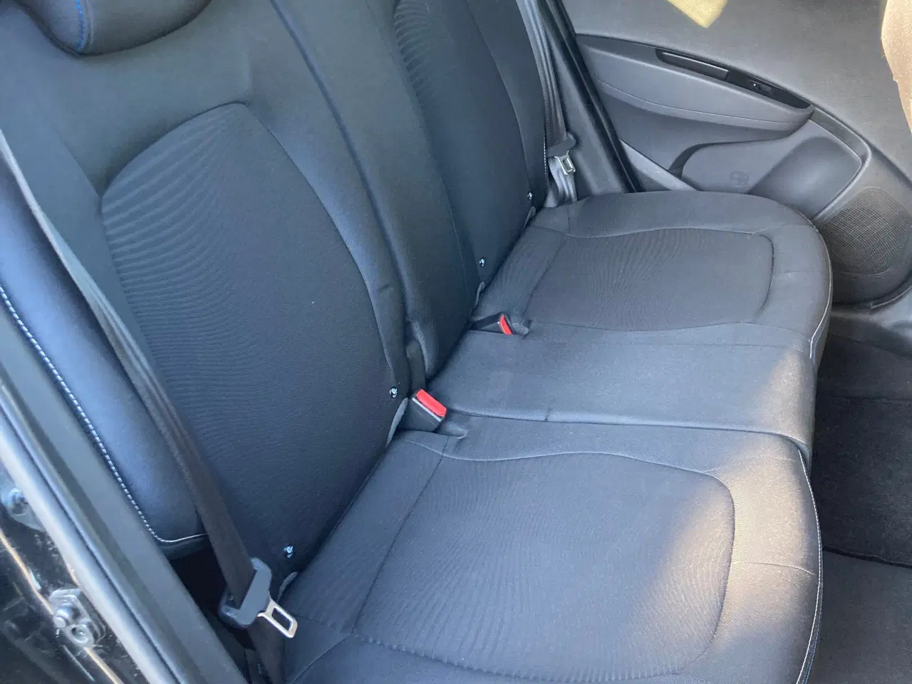 Billede 10 - Hyundai i10 sælges