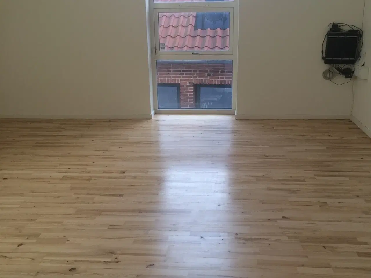 Billede 4 - Nyt kontor . 1. sal. Gågaden i Hadsten