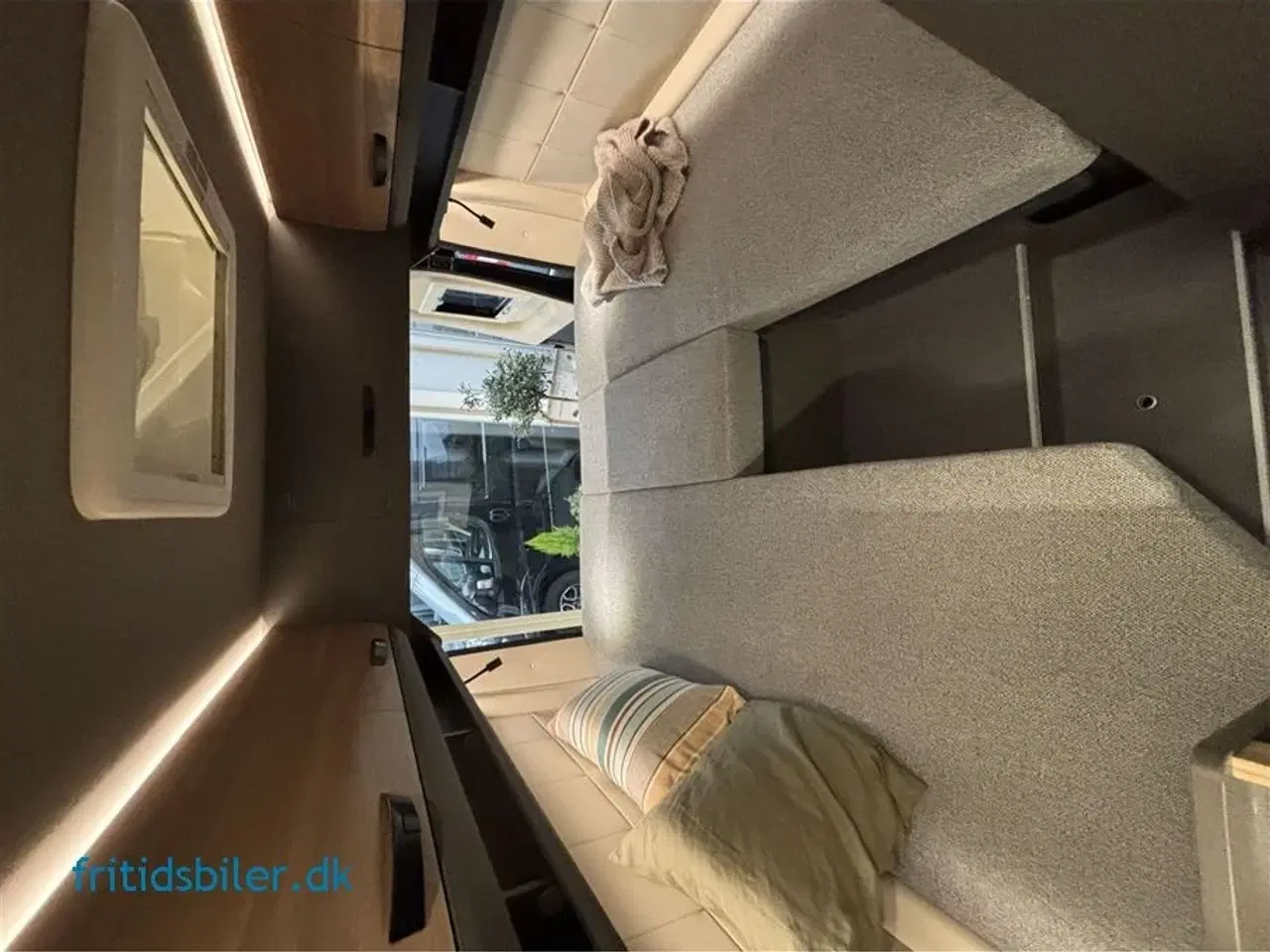 Billede 10 - 2026 - Bravia 636 180 Hk   Ny Bravia 636 – Perfekt sammensat med Antares-interiør og 180 Hk, automatgear